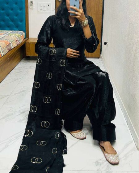 Women's Fendi Silk Solid Muslim Straight Kurti With Pant and Dupatta set